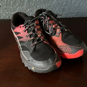 Merrell Cross Country runner